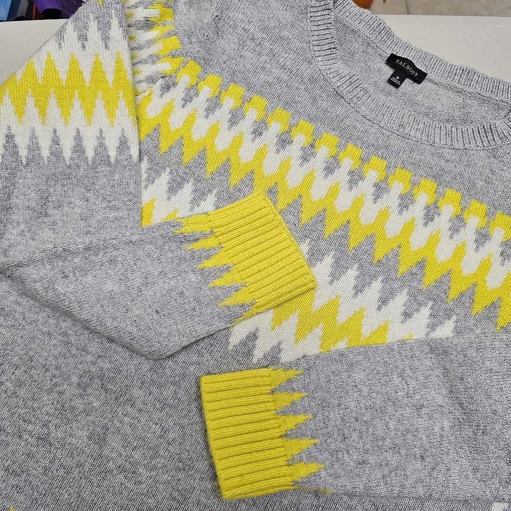 Talbots Gray, White & Yellow Zigzag Crewneck Sweater